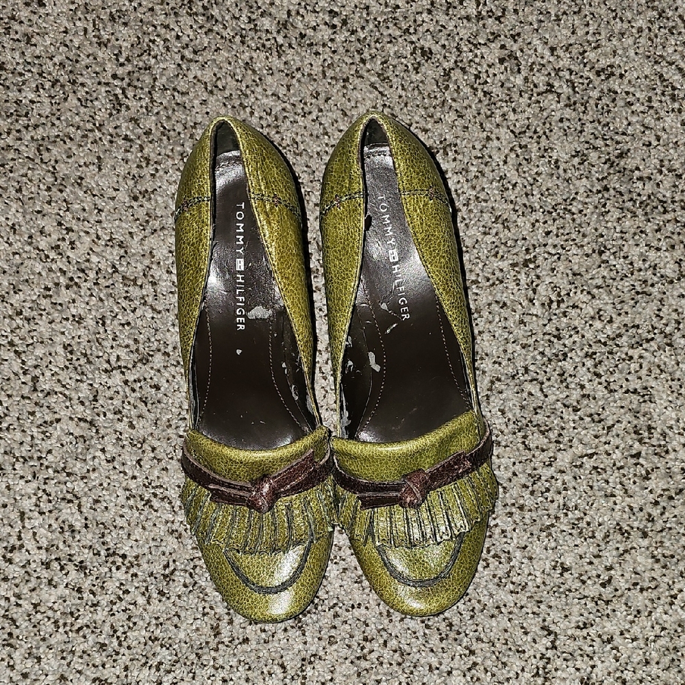 Tommy Hilfiger Olive Green High Heeled Tassel Loafers with Brown Accent